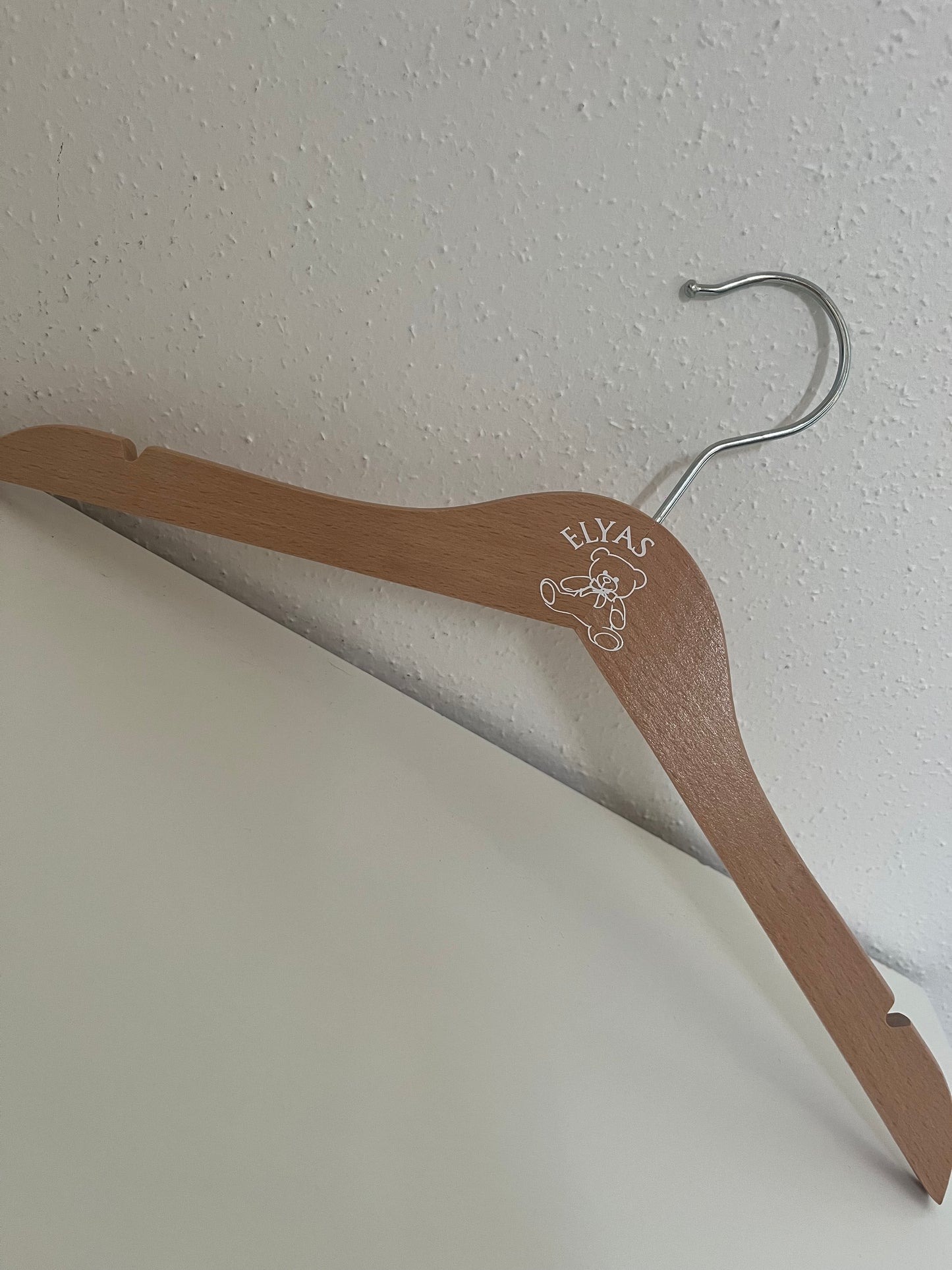 Cintre personnalisé bébé