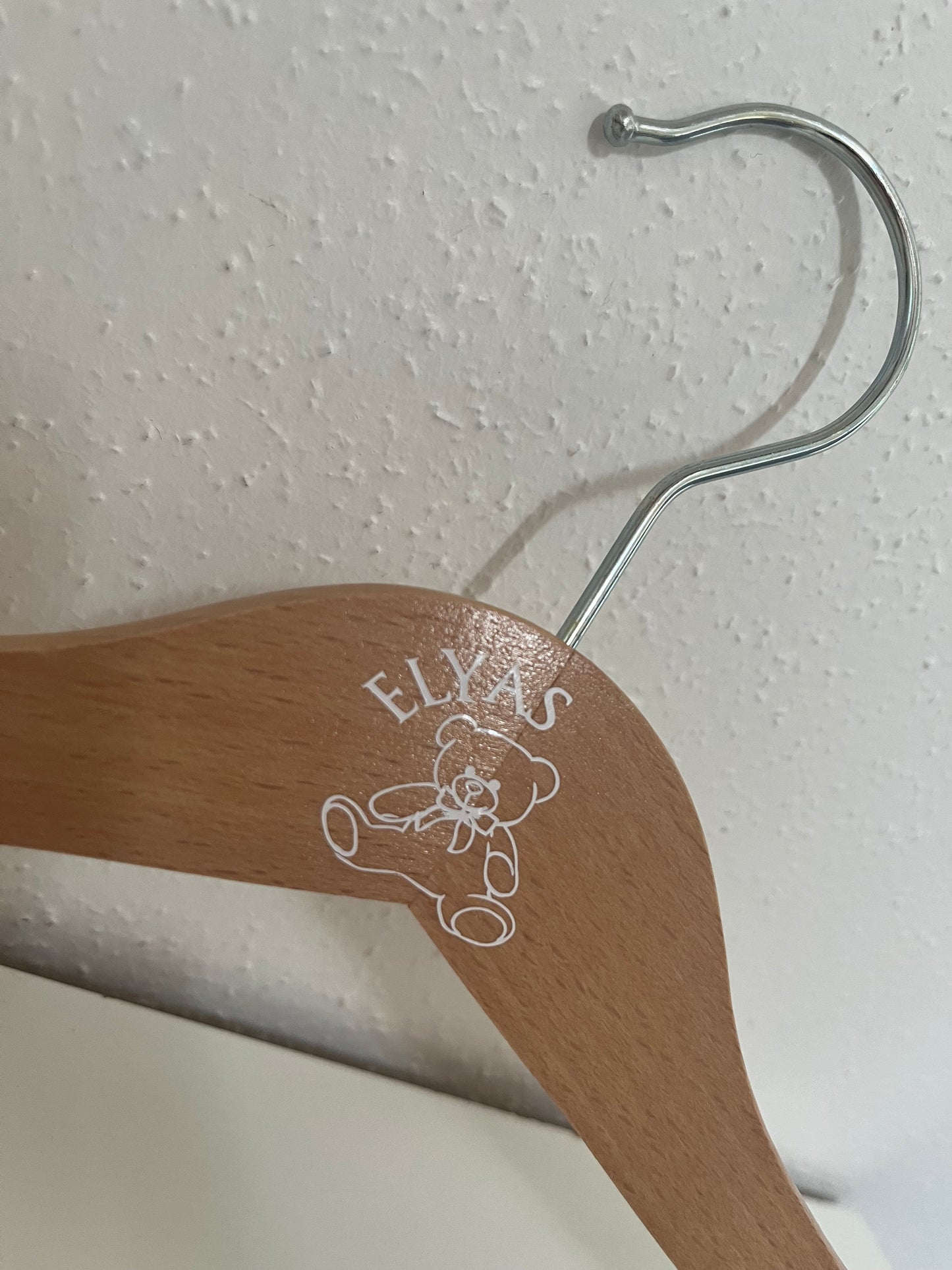 Cintre personnalisé bébé